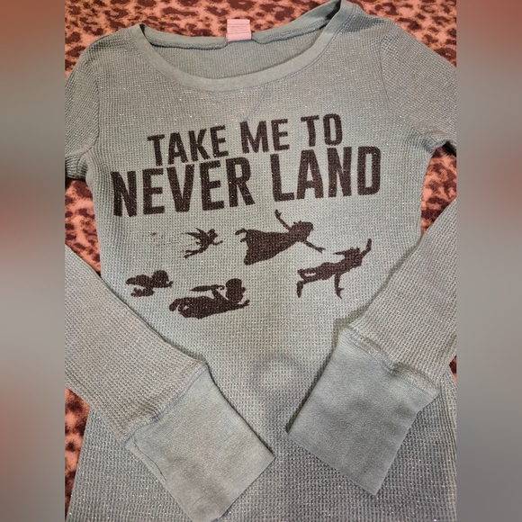 Disney Women's Take Me To Neverland Metallic Thermal Top S - Picture 8 of 11